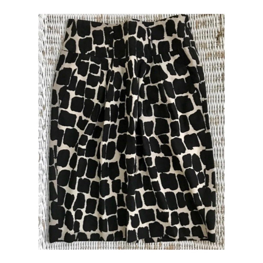 🆕{Banana Republic} Silk Blend Leopard Print Skirt
